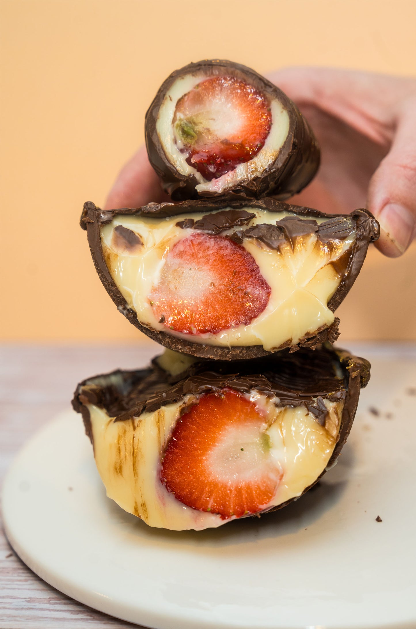 Premium Strawberry Bonbon Easter Egg – Belgian Chocolate Spoon Egg